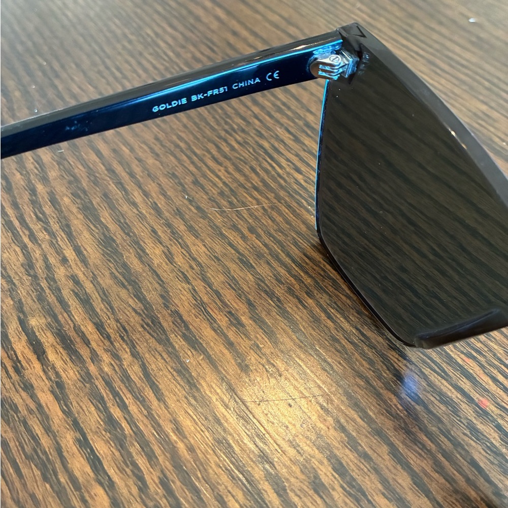 Diff Goldie Sunglasses - image 4